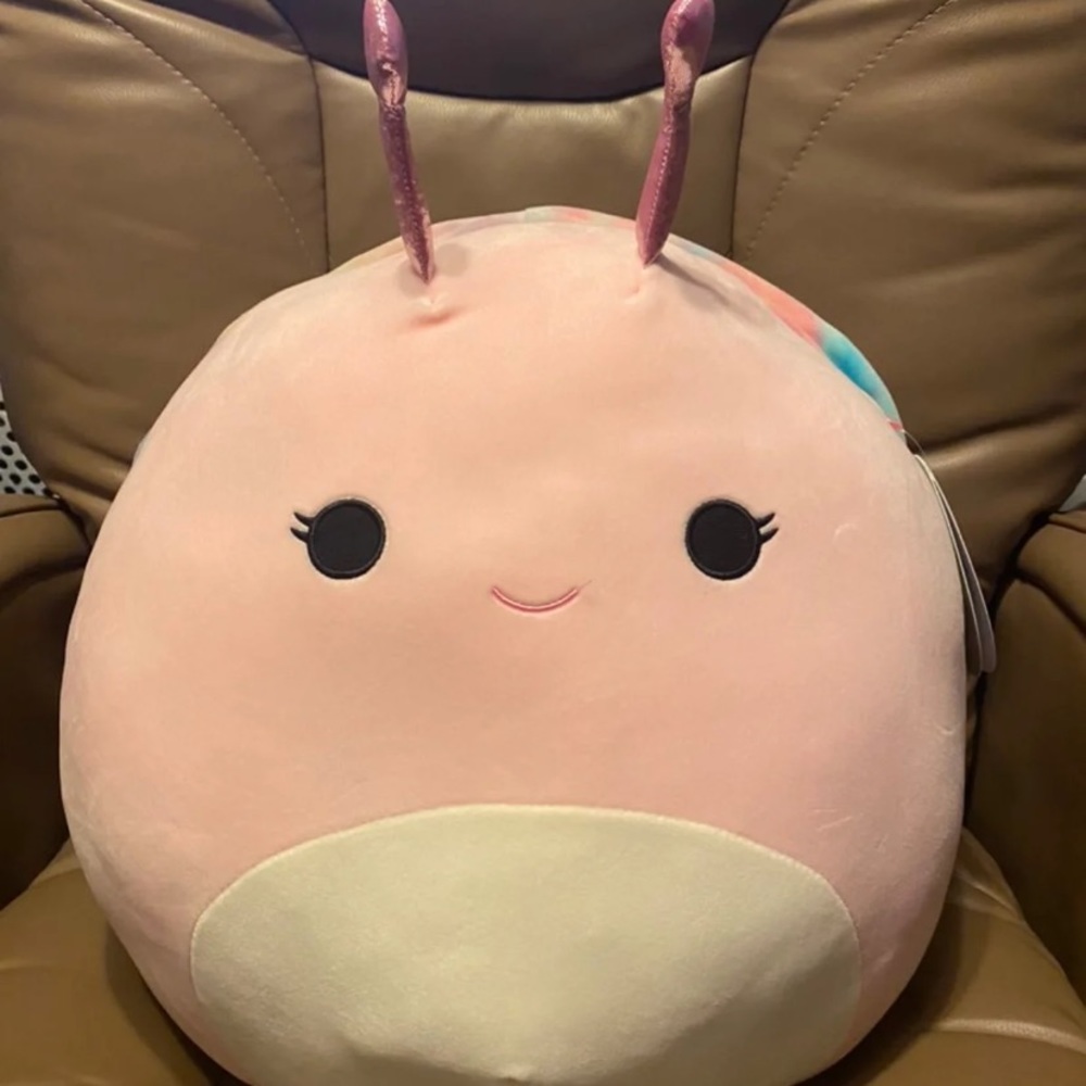 Silvina Squishmallow 16 inch! Never used or cuddled! Brand new with tags🤩